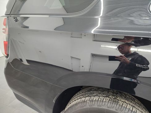 Used 2021 Chevrolet Tahoe LT image 31