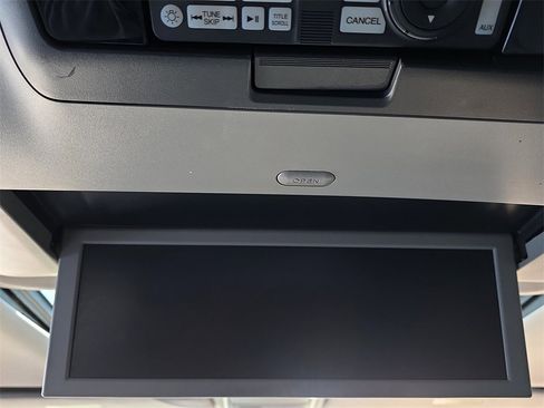 Used 2012 Honda Odyssey Touring image 23