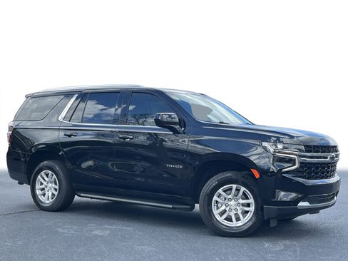 Used 2024 Chevrolet Tahoe LS image 2