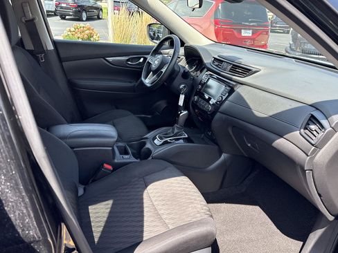 Used 2020 Nissan Rogue S w/ Special Edition Package AWD/4WD image 13