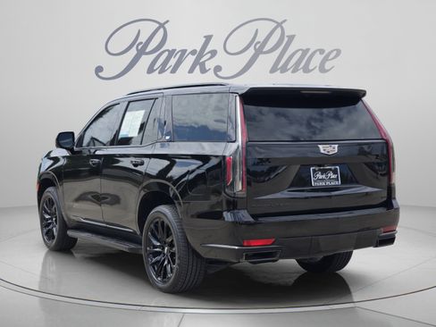 Used 2021 Cadillac Escalade Sport w/ Driver Assist Tech Package AWD/4WD image 2
