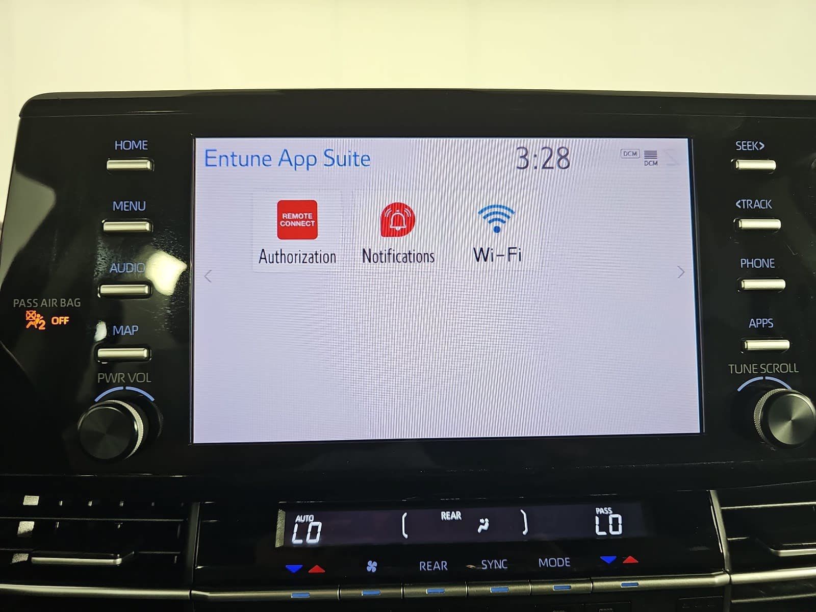 Used 2022 Toyota Sienna XLE FWD image 19