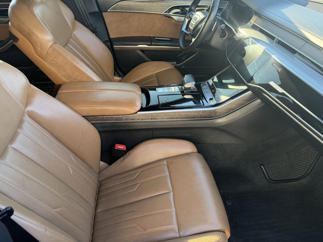 Used 2021 Audi A8 L 4.0T w/ Luxury Package AWD/4WD image 23