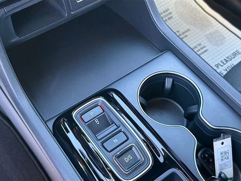 Used 2023 Honda Pilot Sport image 28