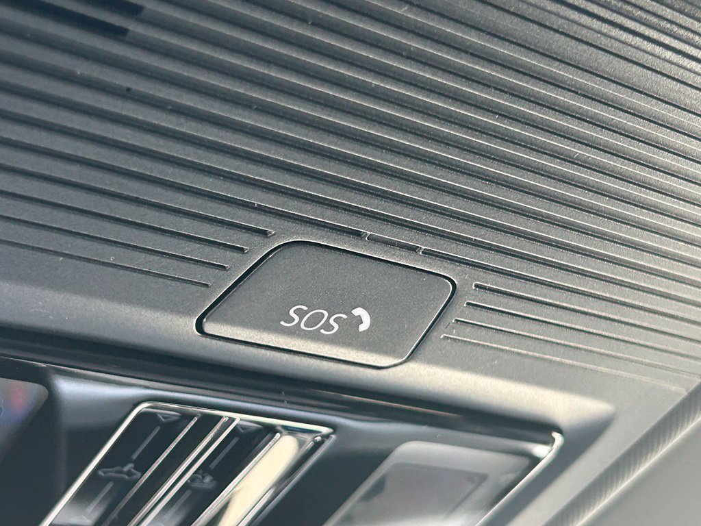 New 2026 Volkswagen Tiguan SE R-Line AWD/4WD image 56