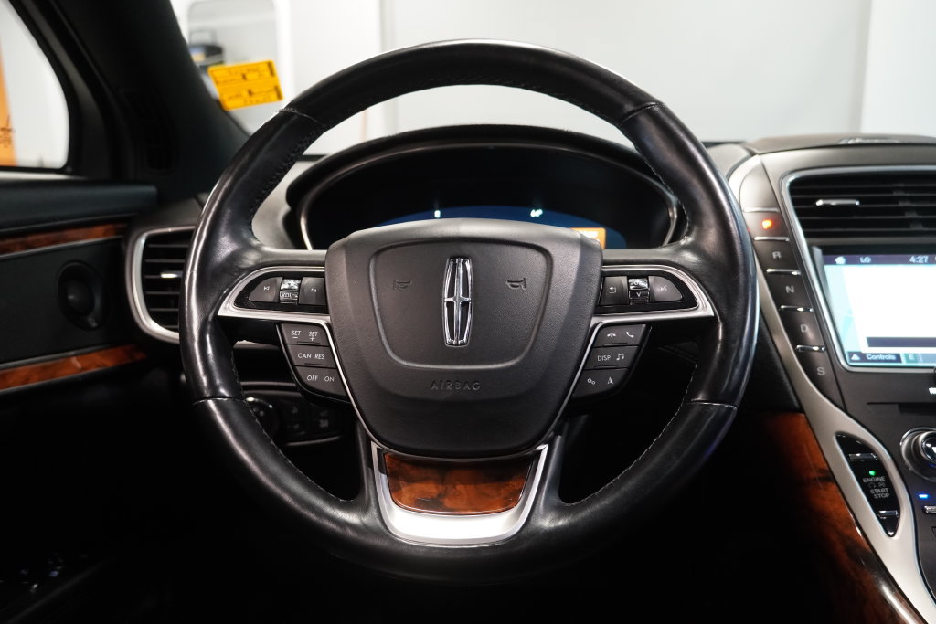 Used 2019 Lincoln Nautilus Reserve AWD/4WD image 19