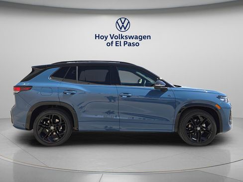 New 2026 Volkswagen Tiguan SE R-Line FWD image 2