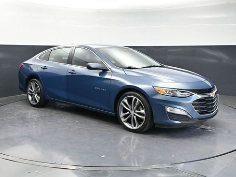 Used 2024 Chevrolet Malibu LT FWD image 3