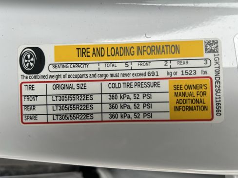 Used 2025 GMC Hummer EV 2X image 23