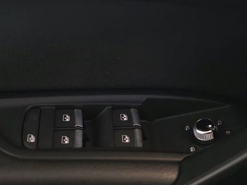 Used 2018 Audi Q5 2.0T Premium Plus w/ Premium Plus Package AWD/4WD image 22