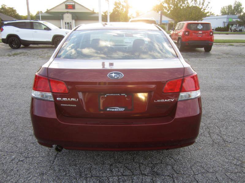 Used 2011 Subaru Legacy 2.5i Premium AWD/4WD image 7