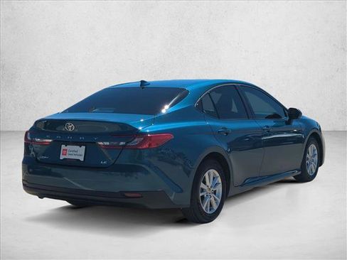 Used 2026 Toyota Camry LE w/ Convenience Package image 5