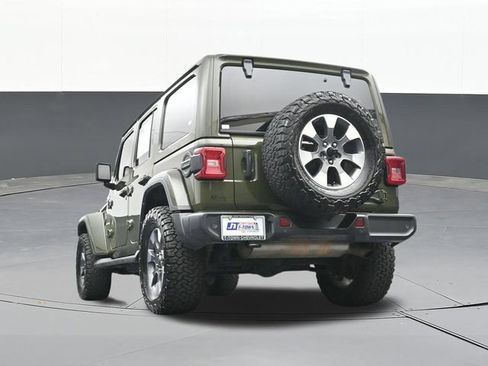 Used 2022 Jeep Wrangler Unlimited Sahara AWD/4WD image 49