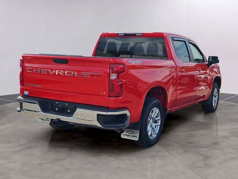 Used 2022 Chevrolet Silverado 1500 LT AWD/4WD image 4
