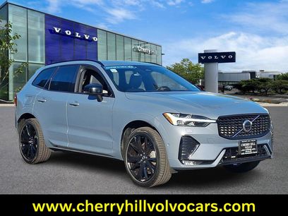 Certified 2022 Volvo XC60 B6 R-Design w/ Advanced Package