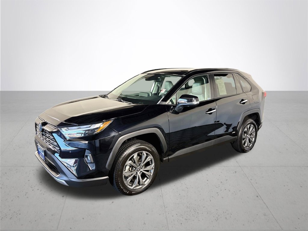 Used 2022 Toyota RAV4 Limited AWD/4WD image 2
