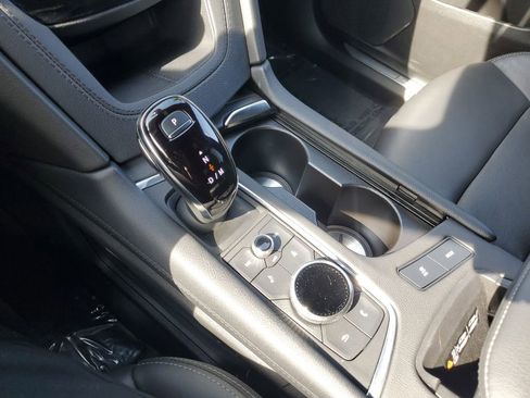 Certified 2025 Cadillac XT5 Premium Luxury image 35