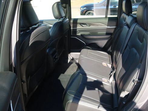 Used 2024 Jeep Grand Cherokee Limited 4xe image 21