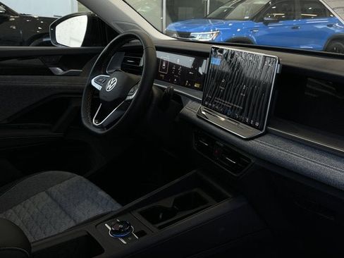 New 2025 Volkswagen Tiguan S image 29