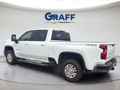 Used 2024 Chevrolet Silverado 2500 LT w/ Convenience Package AWD/4WD image 14