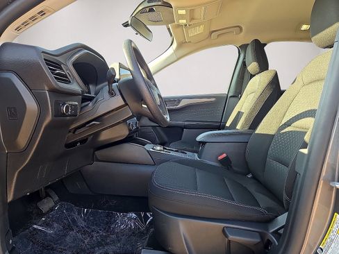 Used 2025 Ford Escape Active FWD image 21