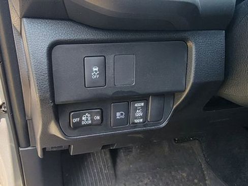 Used 2023 Toyota Tacoma TRD Sport AWD/4WD image 9