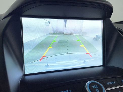 Used 2019 Ford Escape SEL AWD/4WD image 16