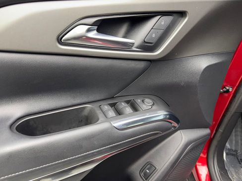 Used 2024 Chevrolet Traverse LT w/ Trailering Package image 34