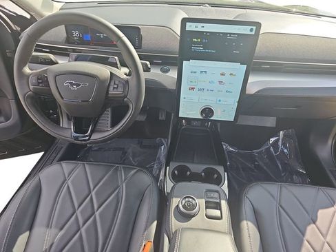 Certified 2023 Ford Mustang Mach-E Select w/ Comfort Package Lite image 9
