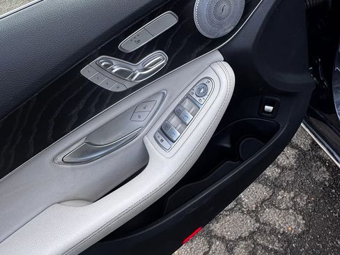 Used 2016 Mercedes-Benz C 300 4MATIC Sedan image 10