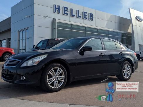 Used 2013 INFINITI G37 x Sedan w/ Premium Pkg AWD/4WD image 3