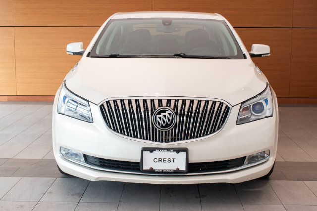 Used 2014 Buick LaCrosse Leather FWD image 2
