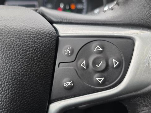 Used 2017 GMC Acadia SLE AWD/4WD image 19