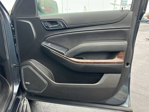 Used 2019 Chevrolet Tahoe LT image 25