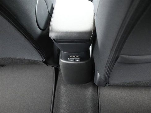 New 2025 Nissan Kicks Play S image 24