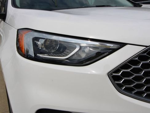 Used 2023 Ford Edge SE AWD/4WD image 11