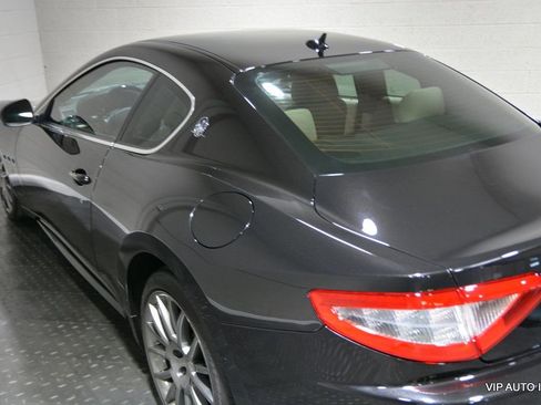 Used 2011 Maserati GranTurismo S image 15