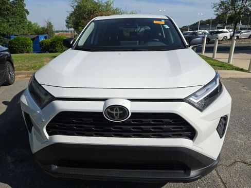 Used 2025 Toyota RAV4 LE FWD image 5