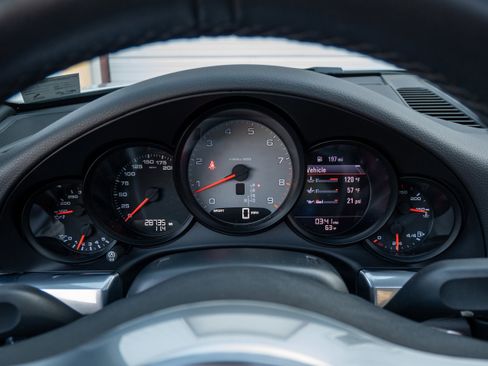 Used 2015 Porsche 911 Carrera S image 22