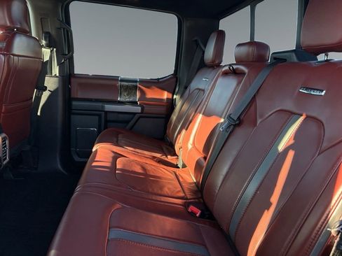 Used 2019 Ford F350 Platinum w/ Platinum Ultimate Package image 13