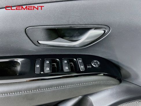 Used 2022 Hyundai Tucson Limited AWD/4WD image 24