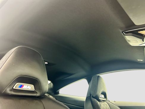 Used 2022 BMW M4 Coupe w/ Executive Package RWD image 17