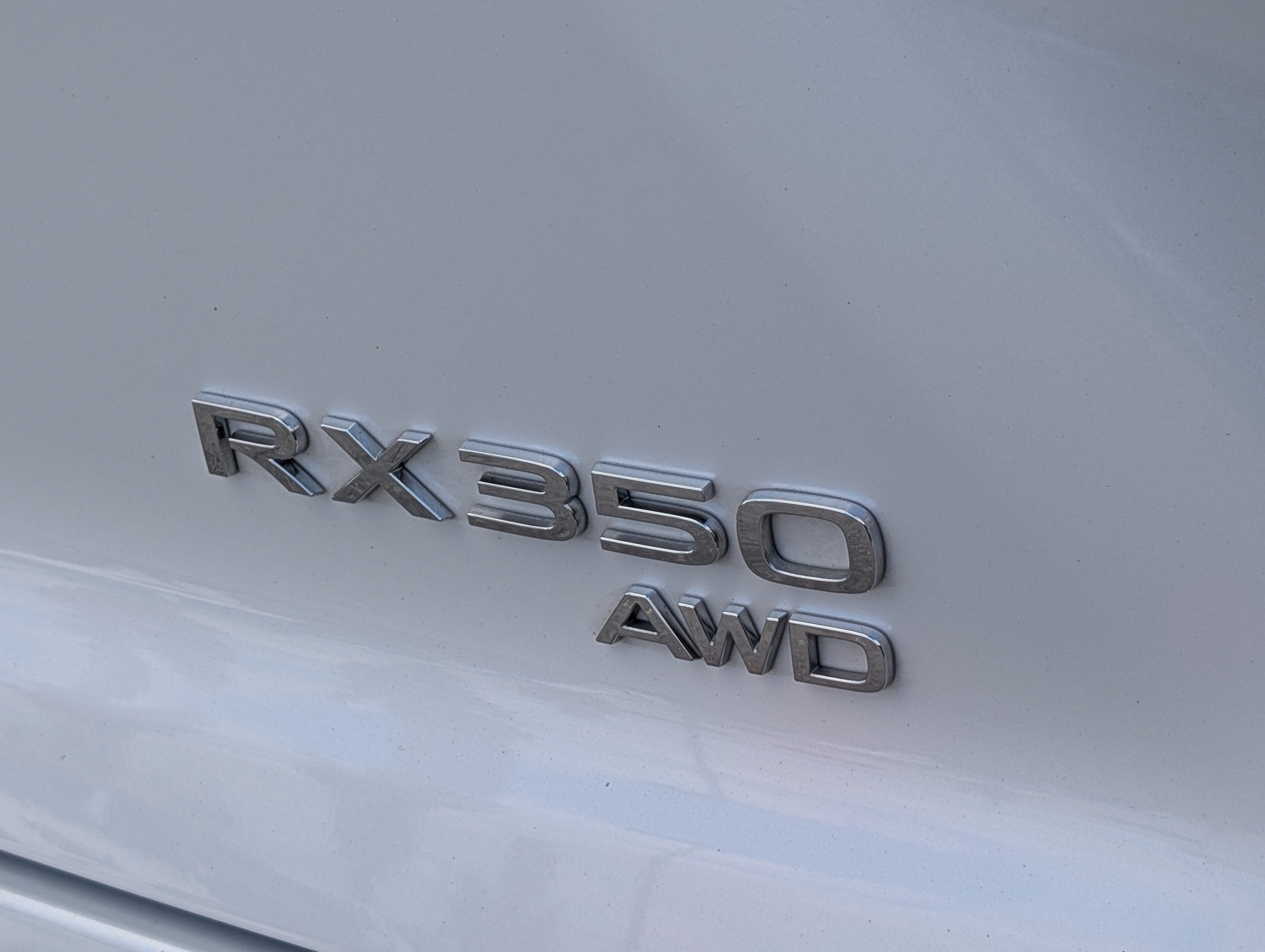 Used 2025 Lexus RX 350 Premium w/ Accessory Package (Z1) AWD/4WD image 9