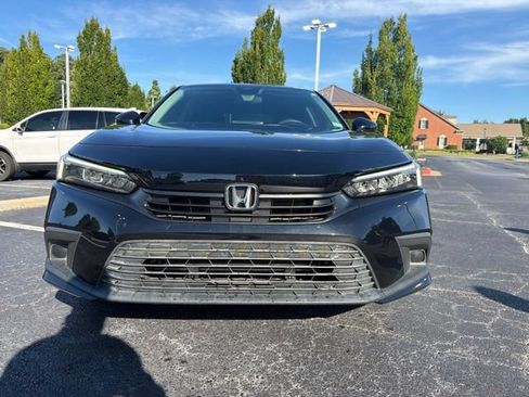 Certified 2023 Honda Civic LX image 3