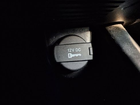 Used 2015 Dodge Journey SXT w/ Flexible Seating Group image 21