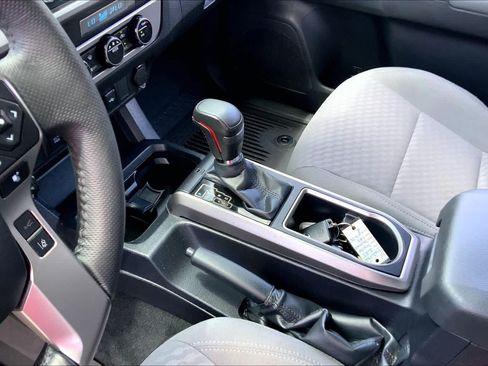 Used 2023 Toyota Tacoma SR5 RWD image 16