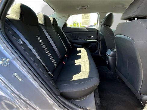 Used 2024 Hyundai Elantra SEL FWD image 24