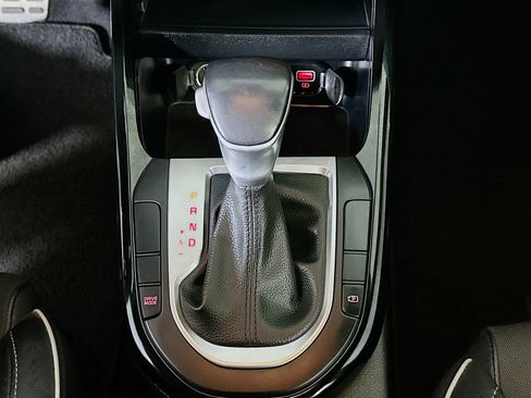 Used 2022 Kia Forte GT-Line FWD image 25