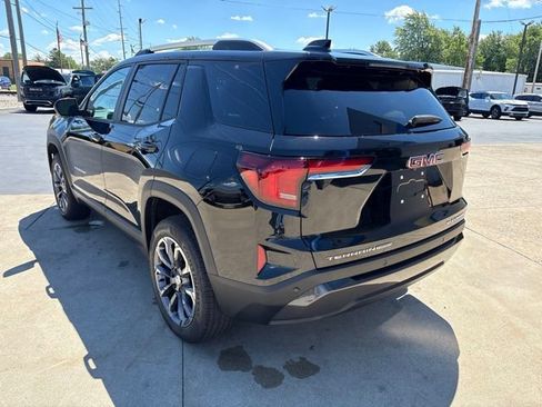 New 2026 GMC Terrain Elevation w/ Elevation Premium Package AWD/4WD image 2