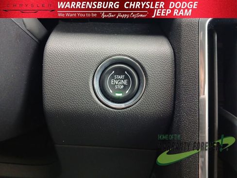 Used 2026 GMC Acadia Elevation w/ Elevation Premium Package image 30